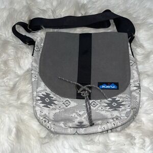 KAVU Crossbody Bag Gray Black Canvas Aztec Print Adjustable Strap